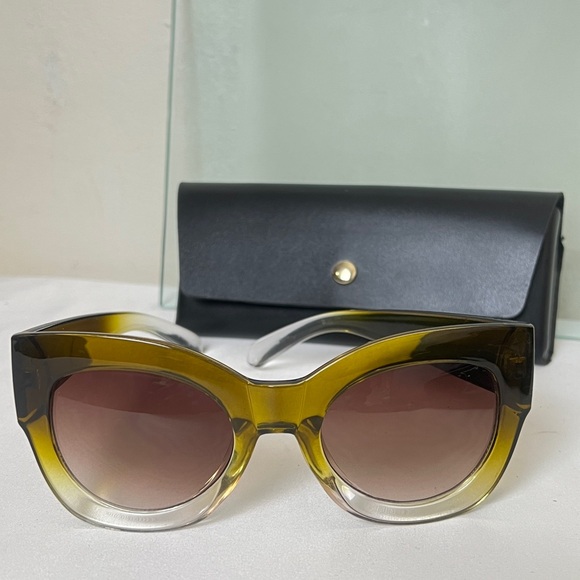 Ann Taylor Sunglasses GOLD OCHRE Color Number 3860